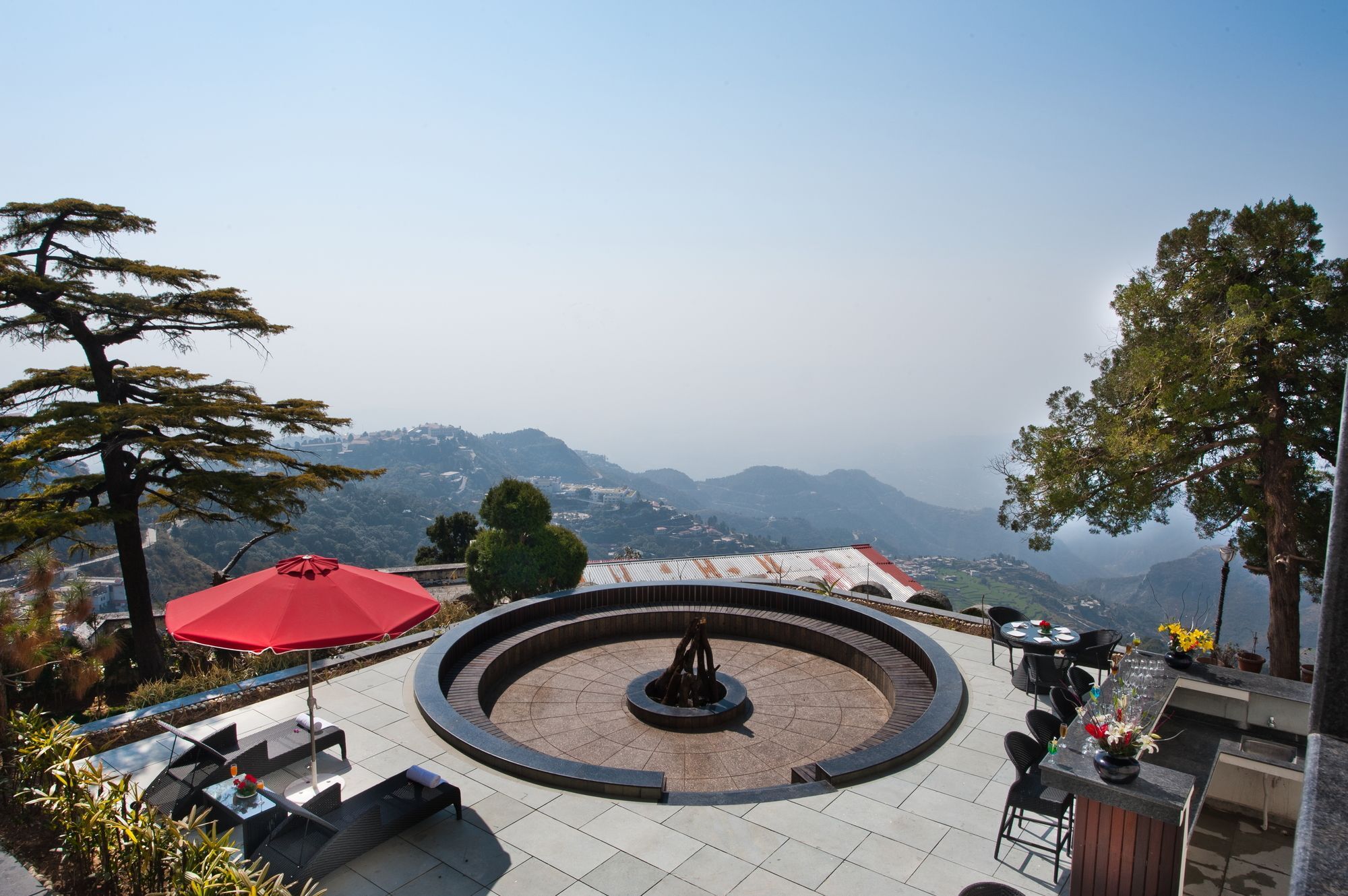 Royal Orchid Fort Resort Mussoorie Extérieur photo